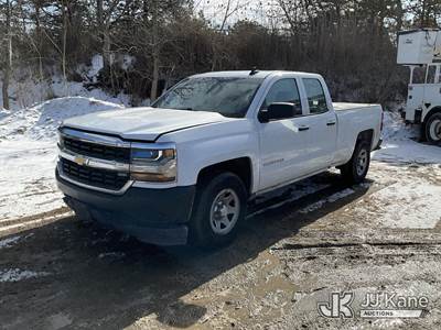 2017 Chevrolet Silverado 1500 4x4 Extended-Cab Pickup Truck