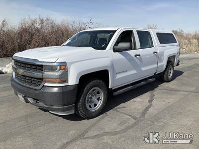 2017 Chevrolet Silverado 1500 4x4 Crew-Cab Pickup Truck