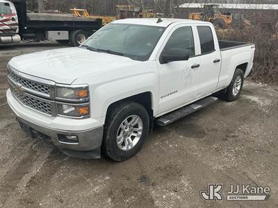 2014 Chevrolet Silverado 1500 4x4 Extended-Cab Pickup Truck