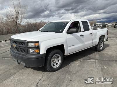 2014 Chevrolet Silverado 1500 Extended-Cab Pickup Truck