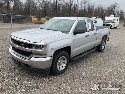 2018 Chevrolet Silverado 1500 4x4 Extended-Cab Pickup Truck