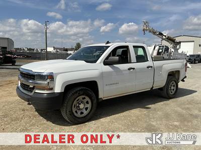 2017 Chevrolet Silverado 1500 4X4 Extended-Cab Pickup Truck