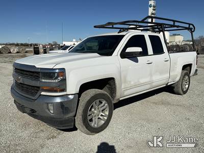 2019 Chevrolet Silverado 1500 4x4 Extended-Cab Pickup Truck