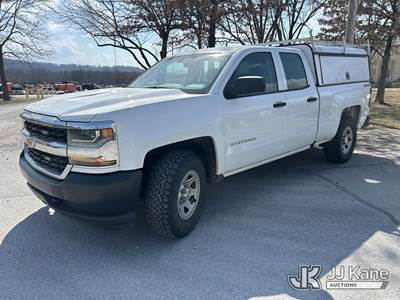 2017 Chevrolet Silverado 1500 4x4 Extended-Cab Pickup Truck