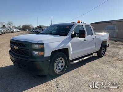 2015 Chevrolet Silverado 1500 Extended-Cab Pickup Truck