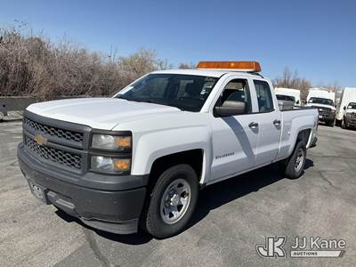 2014 Chevrolet Silverado 1500 Extended-Cab Pickup Truck
