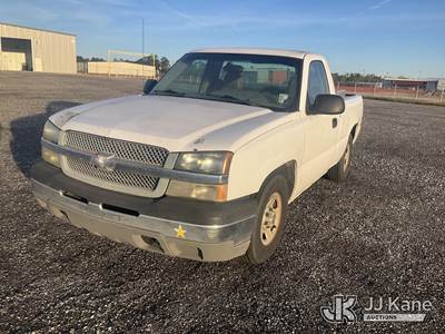 2004 Chevrolet Silverado 1500 Pickup Truck