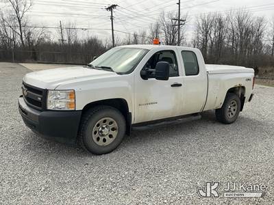 2013 Chevrolet Silverado 1500 4x4 Extended-Cab Pickup Truck