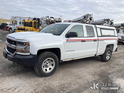 2019 Chevrolet Silverado 1500 4x4 Extended-Cab Pickup Truck