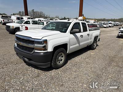 2019 Chevrolet Silverado 1500 4x4 Extended-Cab Pickup Truck