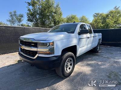 2018 Chevrolet Silverado 1500 4x4 Extended-Cab Pickup Truck