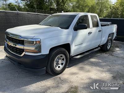 2019 Chevrolet Silverado 1500 4x4 Extended-Cab Pickup Truck