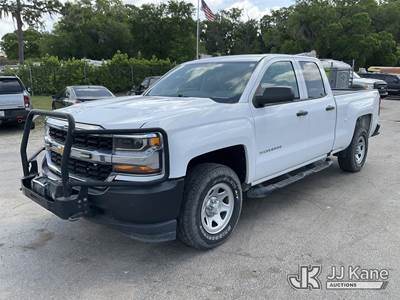 2019 Chevrolet Silverado 1500 4x4 Extended-Cab Pickup Truck