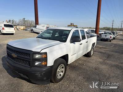 2015 Chevrolet Silverado 1500 Extended-Cab Pickup Truck