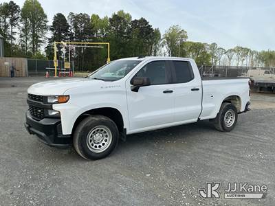2019 Chevrolet Silverado 1500 Extended-Cab Pickup Truck