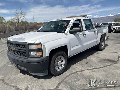2014 Chevrolet Silverado 1500 Crew-Cab Pickup Truck