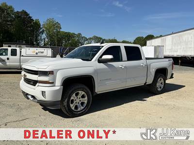 2018 Chevrolet Silverado 1500 4x4 Crew-Cab Pickup Truck
