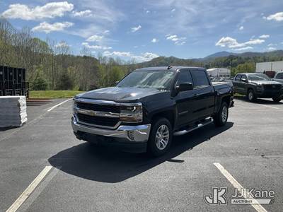 2017 Chevrolet Silverado 1500 4x4 Crew-Cab Pickup Truck