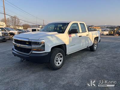 2017 Chevrolet Silverado 1500 4x4 Extended-Cab Pickup Truck