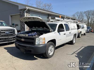 2010 Chevrolet Silverado 1500 Crew-Cab Pickup Truck