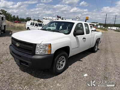 2009 Chevrolet Silverado 1500 4x4 Extended-Cab Pickup Truck