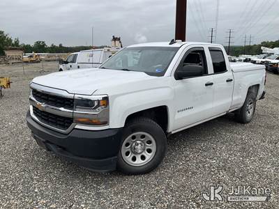 2017 Chevrolet Silverado 1500 4x4 Extended-Cab Pickup Truck