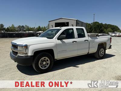 2018 Chevrolet Silverado 1500 4x4 Extended-Cab Pickup Truck