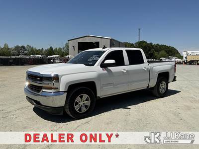 2018 Chevrolet Silverado 1500 4x4 Crew-Cab Pickup Truck