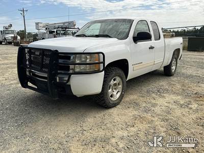 2009 Chevrolet Silverado 1500 4x4 Extended-Cab Pickup Truck