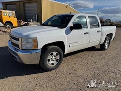 2013 Chevrolet Silverado 1500 Crew-Cab Pickup Truck