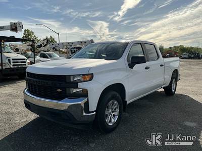 2019 Chevrolet Silverado 1500 4x4 Crew-Cab Pickup Truck
