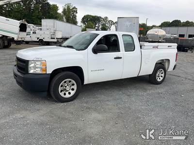 2012 Chevrolet Silverado 1500 Extended-Cab Pickup Truck