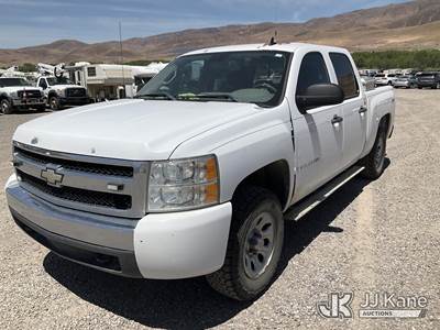 2007 Chevrolet Silverado 1500 4x4 Crew-Cab Pickup Truck