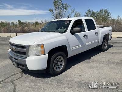 2011 Chevrolet Silverado 1500 4x4 Crew-Cab Pickup Truck
