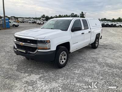 2017 Chevrolet Silverado 1500 Extended-Cab Pickup Truck