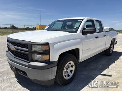 2014 Chevrolet Silverado 1500 Double-Cab Pickup Truck