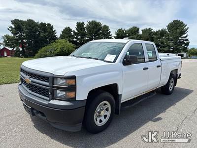 2014 Chevrolet Silverado 1500 Extended-Cab Pickup Truck