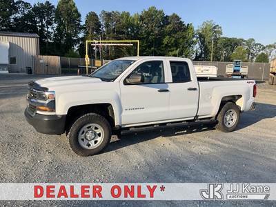 2018 Chevrolet Silverado 1500 4x4 Extended-Cab Pickup Truck