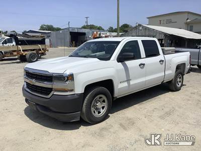 2017 Chevrolet Silverado 1500 Crew-Cab Pickup Truck