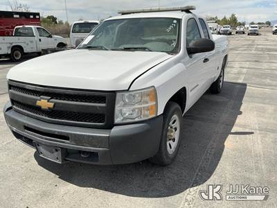 2012 Chevrolet Silverado 1500 4x4 Extended-Cab Pickup Truck