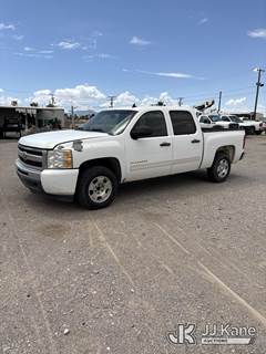 2010 Chevrolet Silverado 1500 Crew-Cab Pickup Truck