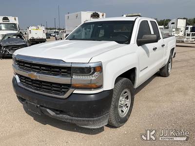 2018 Chevrolet Silverado 1500 4x4 Extended-Cab Pickup Truck