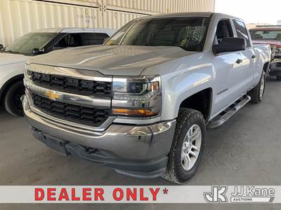 2018 Chevrolet Silverado 1500 Crew-Cab Pickup Truck