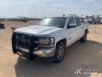 2018 Chevrolet Silverado 1500 4x4 Crew-Cab Pickup Truck