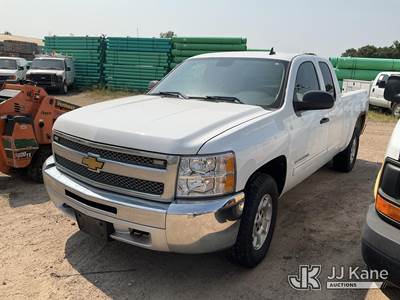 2013 Chevrolet Silverado 1500 4x4 Extended-Cab Pickup Truck
