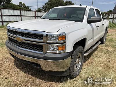 2014 Chevrolet Silverado 1500 Crew-Cab Pickup Truck