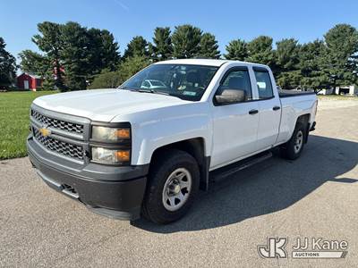 2014 Chevrolet Silverado 1500 Extended-Cab Pickup Truck