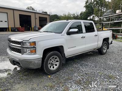 2014 Chevrolet Silverado 1500 4x4 Crew-Cab Pickup Truck