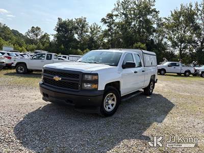 2015 Chevrolet Silverado 1500 4x4 Crew-Cab Pickup Truck
