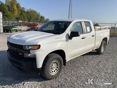 2020 Chevrolet Silverado 1500 4x4 Extended-Cab Pickup Truck